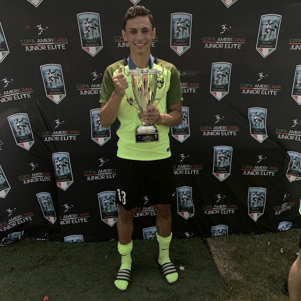 Meet your Posher, Ethan